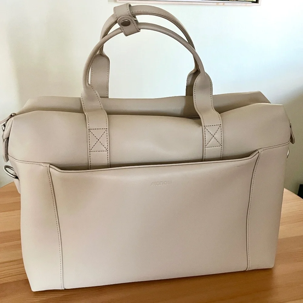 Monos Metro Duffel – Vegan Leather, Water-Resistant - Picture 8 of 13